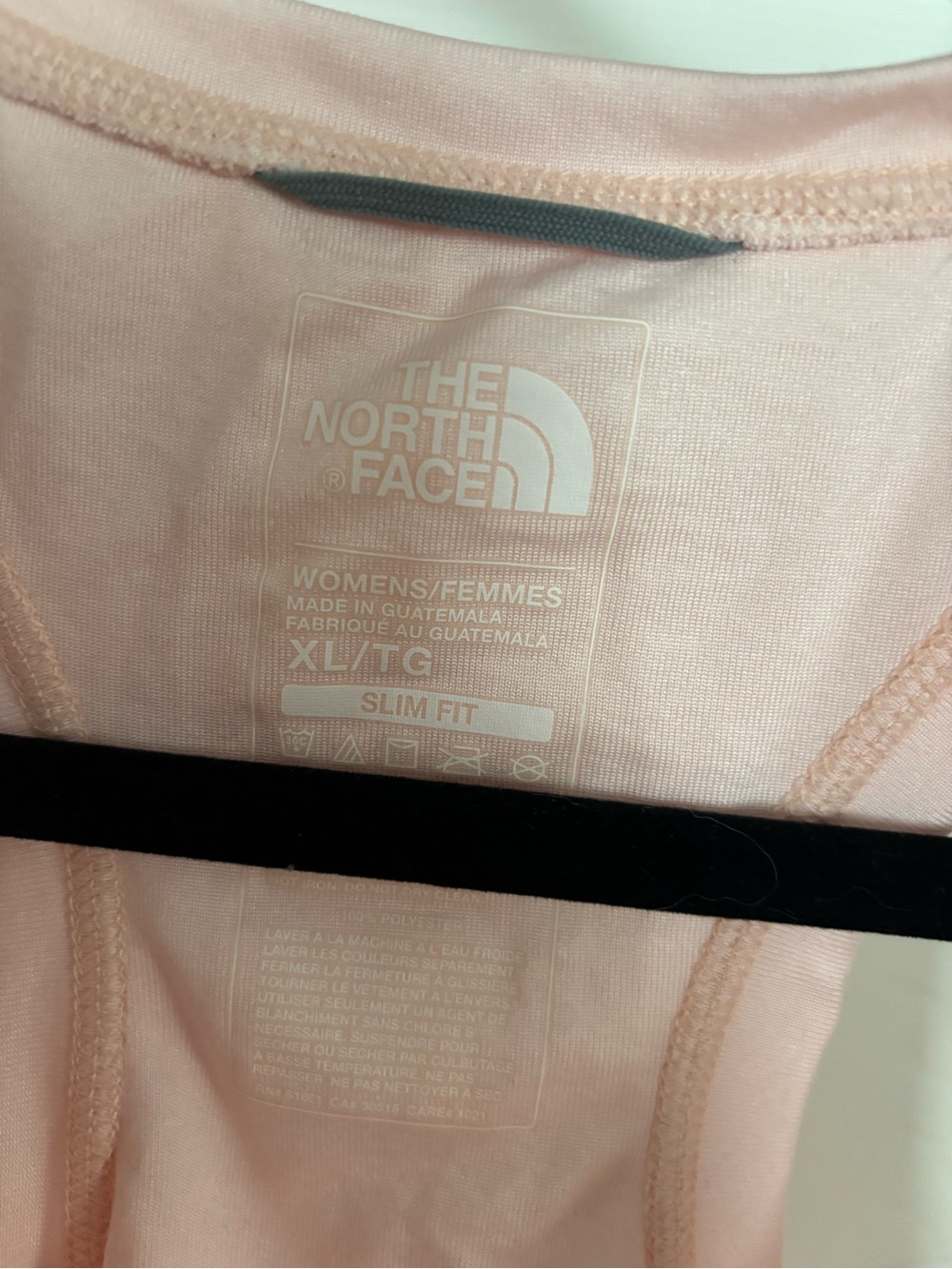 The North Face Women's Slim Fit Sports Bra — Pale Pink